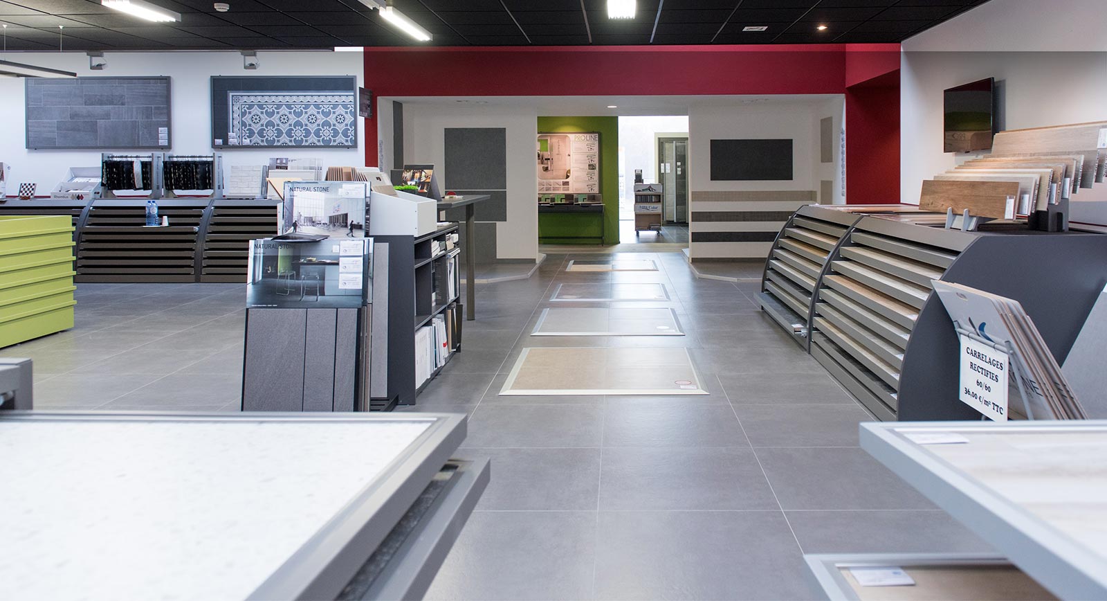 Carrelage et Châssis dans le Hainaut : deux départements, une seule exigence de qualité